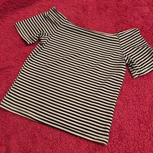 Black n white off shoulder striped shirt